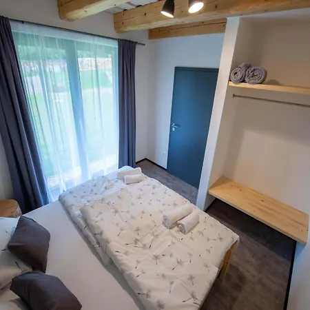 In By Ovec Near Harusak Ujcov