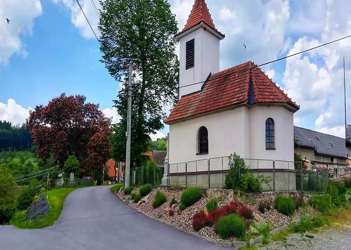 Villa In Bysovec Near Harusak